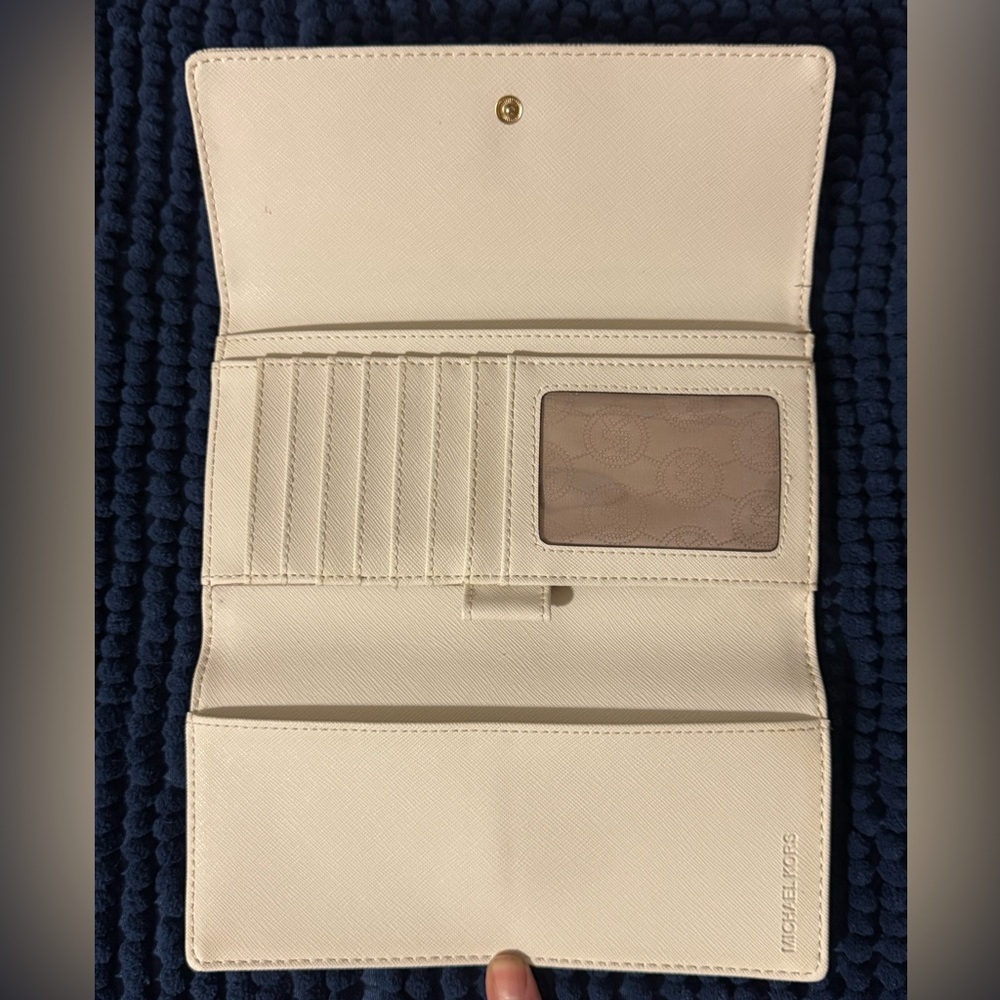 Michael Kors Cream Wallet with Gold Accents - Picture 5 of 10